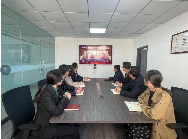 集團公司周吉峰一行蒞臨我公司調(diào)研指導(dǎo)上市籌備工作